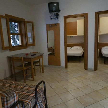 Villaggio Mascia Весте Екстериор снимка