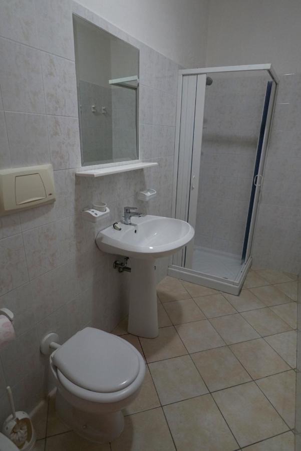 Villaggio Mascia Весте Екстериор снимка